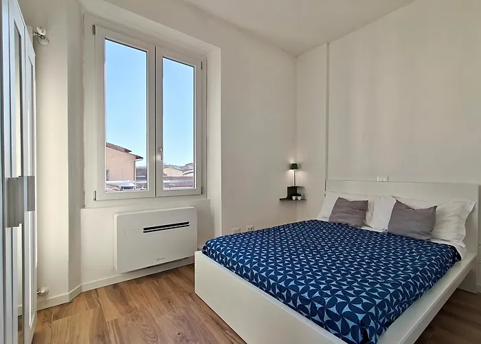 White House * Florence